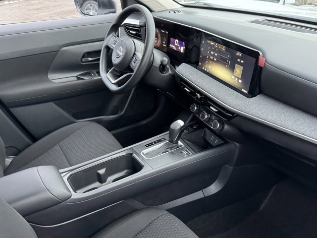 New 2026 Nissan Kicks S image 9