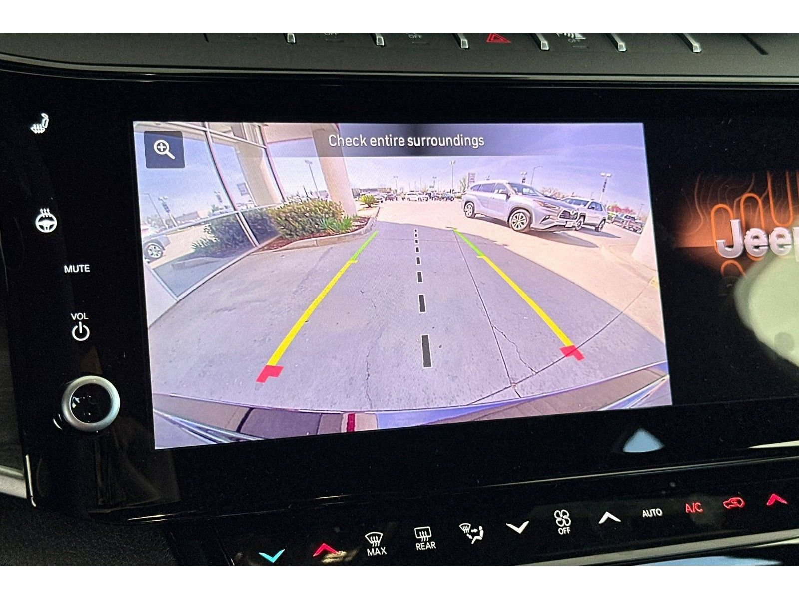 New 2026 Jeep Grand Cherokee Altitude AWD/4WD image 21