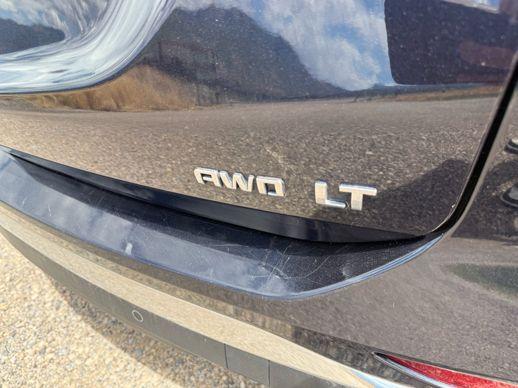 Used 2020 Chevrolet Equinox LT AWD/4WD image 11