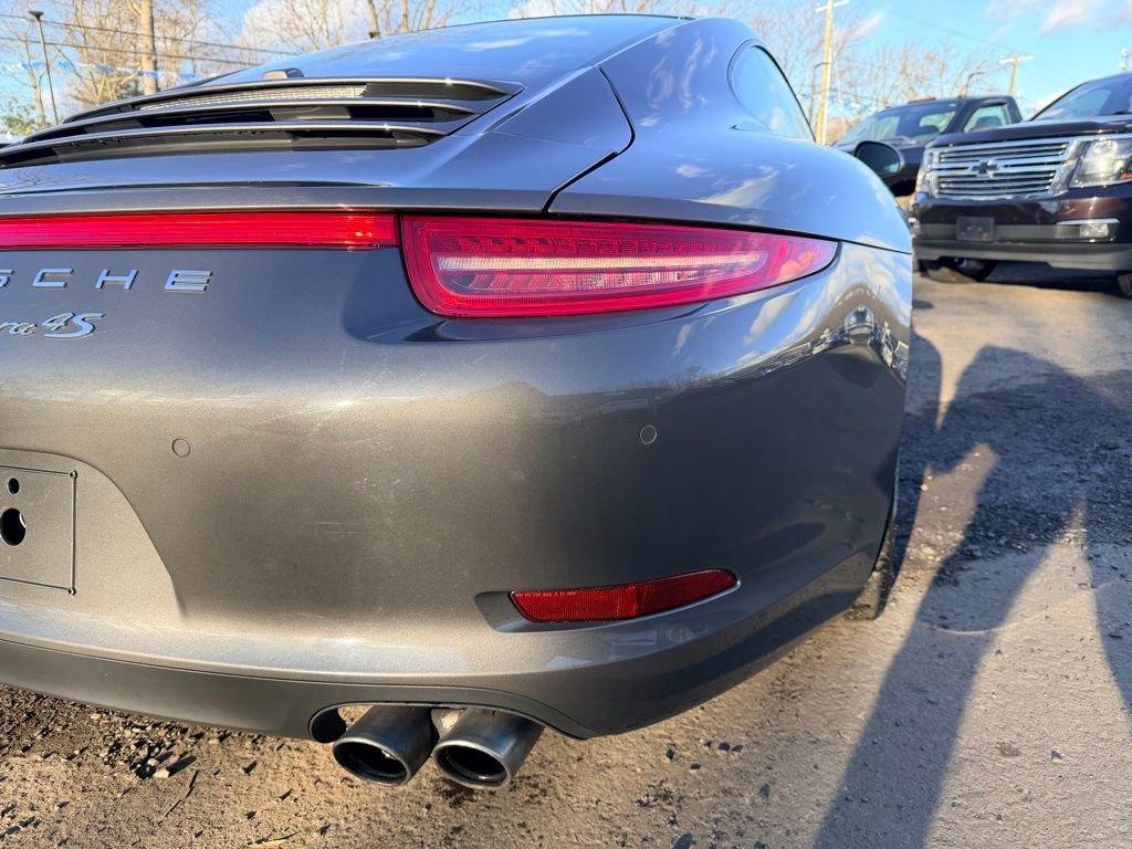 Used 2015 Porsche 911 Carrera 4S AWD/4WD image 15