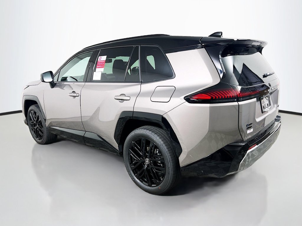 New 2026 Toyota RAV4 XSE w/ Panoramic Sun Roof Package AWD/4WD image 5