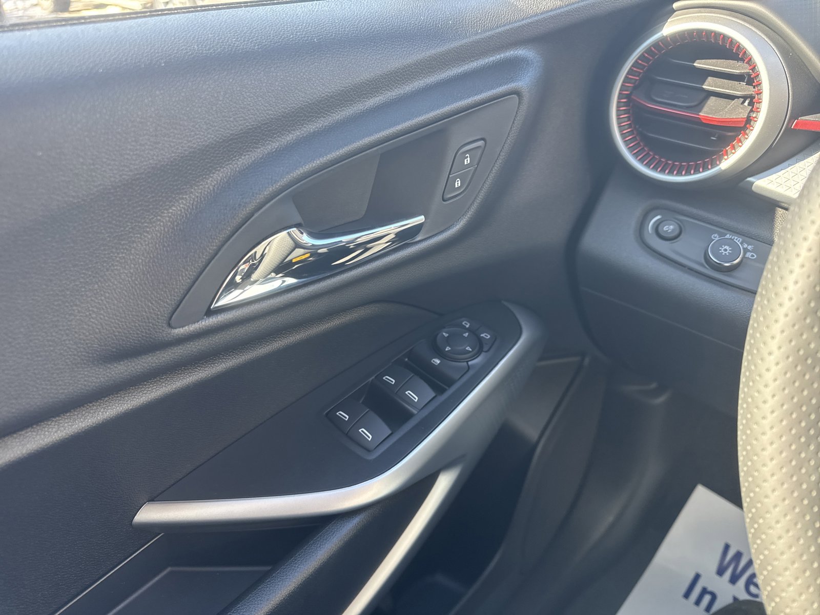 New 2026 Chevrolet Trax RS w/ Driver Confidence Package FWD image 13