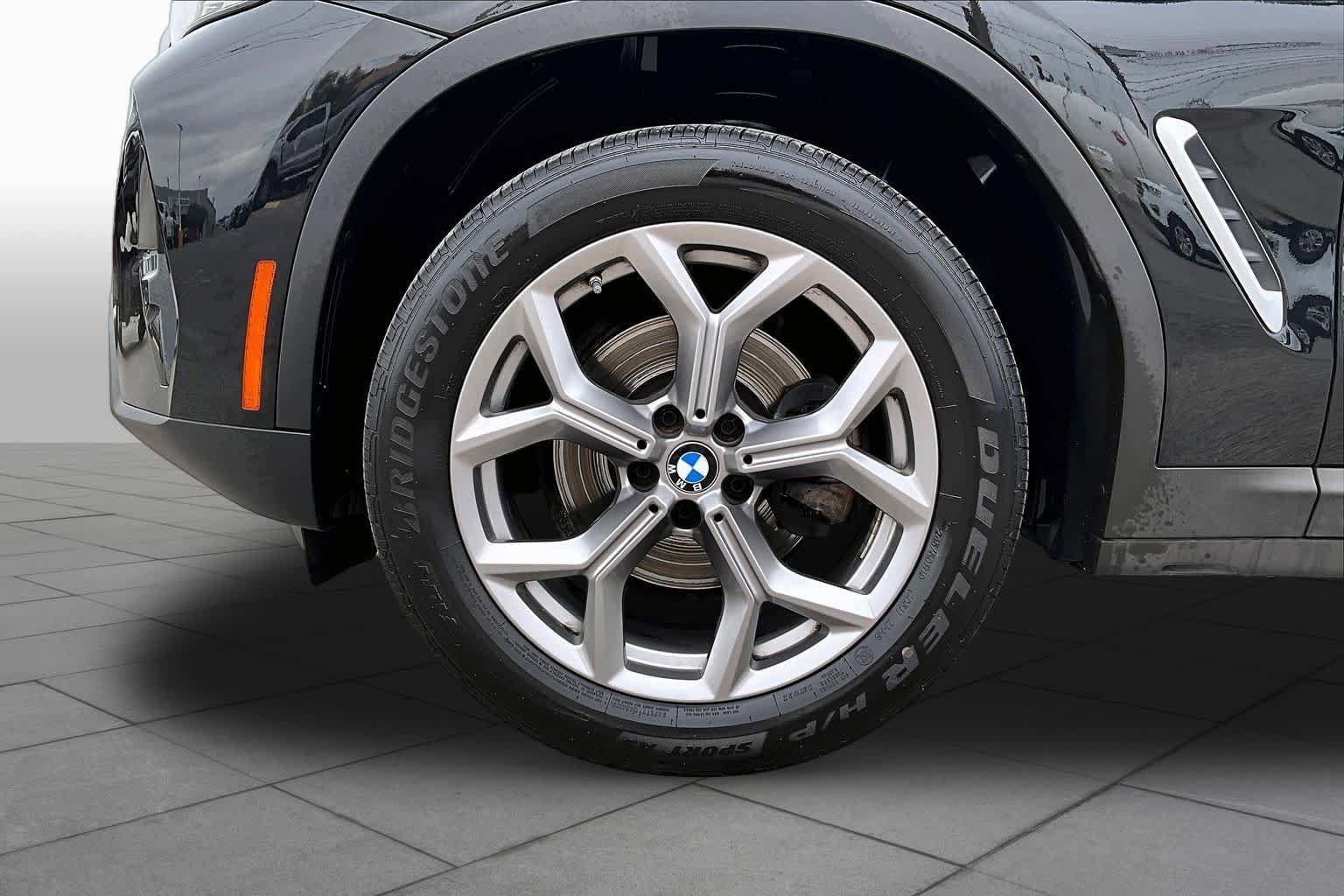 Used 2022 BMW X3 xDrive30i AWD/4WD image 11