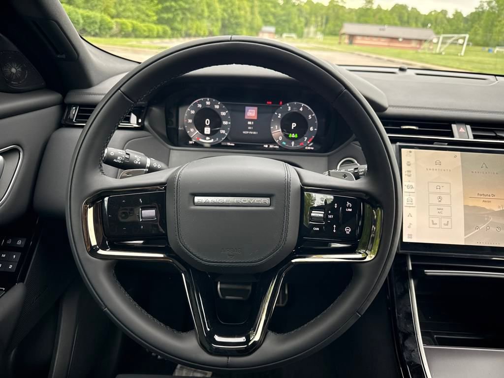 Used 2026 Land Rover Range Rover Velar Dynamic SE AWD/4WD image 21