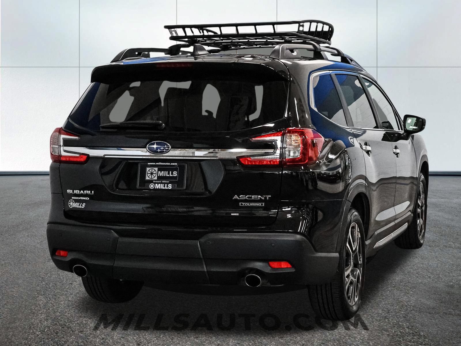 Used 2025 Subaru Ascent Touring w/ Popular Package #2 AWD/4WD image 7