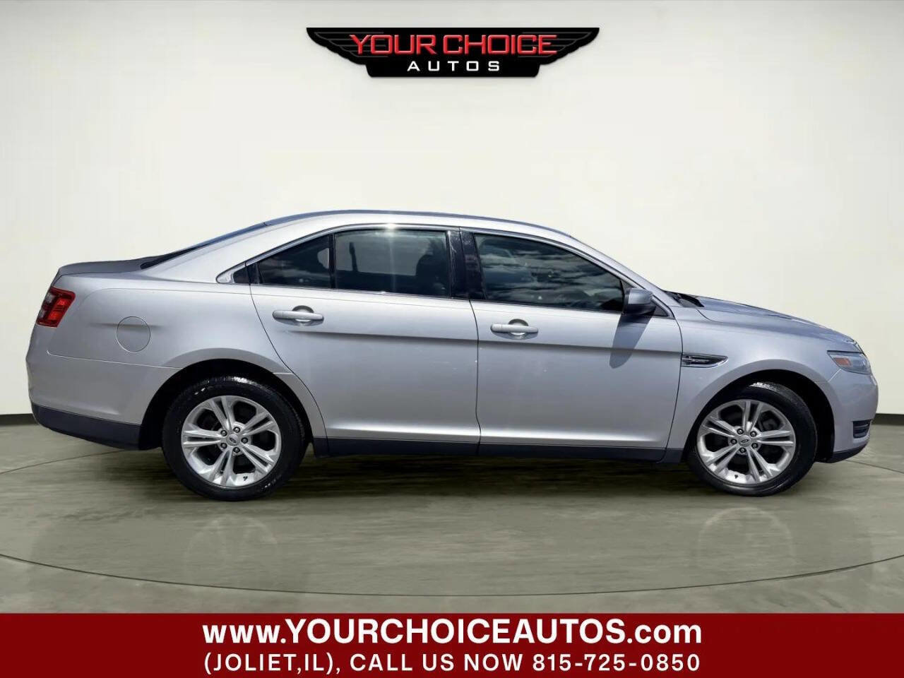 Used 2013 Ford Taurus SEL FWD image 9