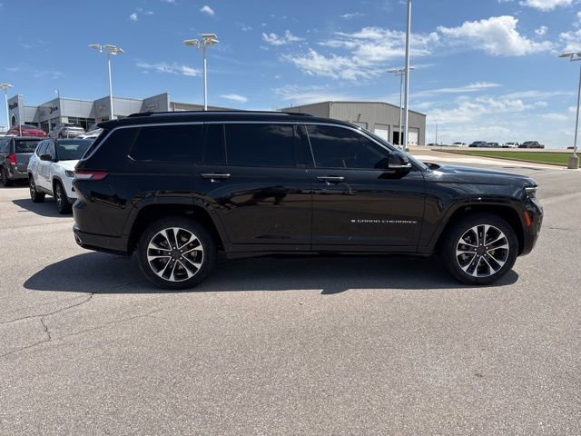 Used 2021 Jeep Grand Cherokee L Overland w/ Luxury Tech Group IV image 4