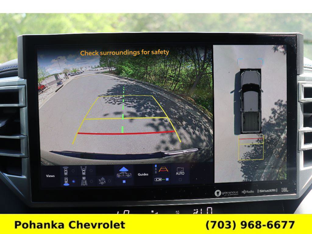 Used 2024 Toyota Tundra Platinum AWD/4WD image 17