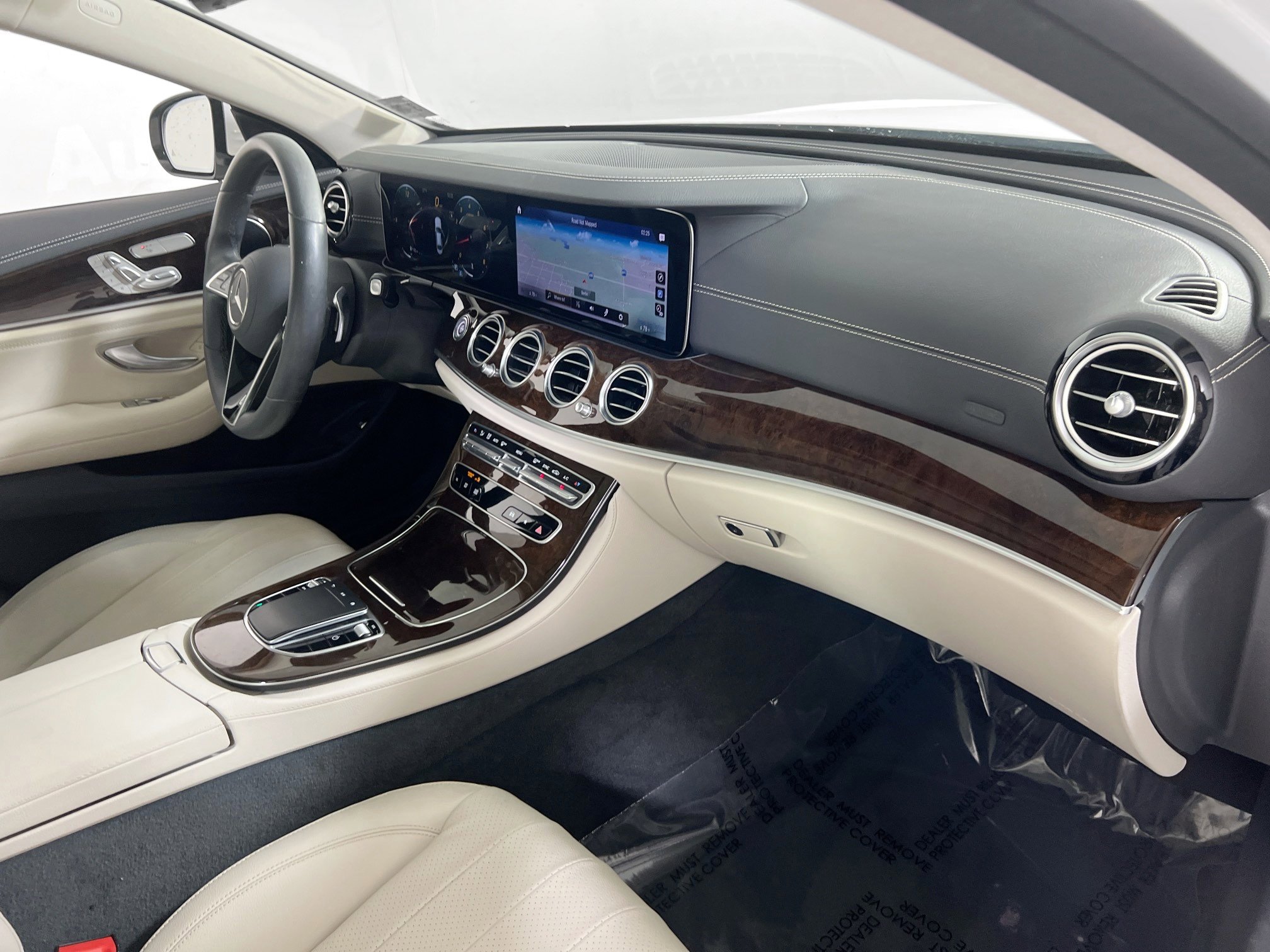 Used 2021 Mercedes-Benz E 350 4MATIC image 29