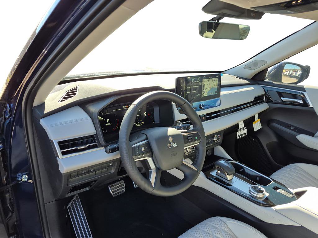 New 2026 Mitsubishi Outlander SEL image 14