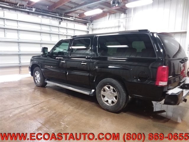 Used 2003 Cadillac Escalade ESV AWD w/ Marketing Vehicle Package image 5