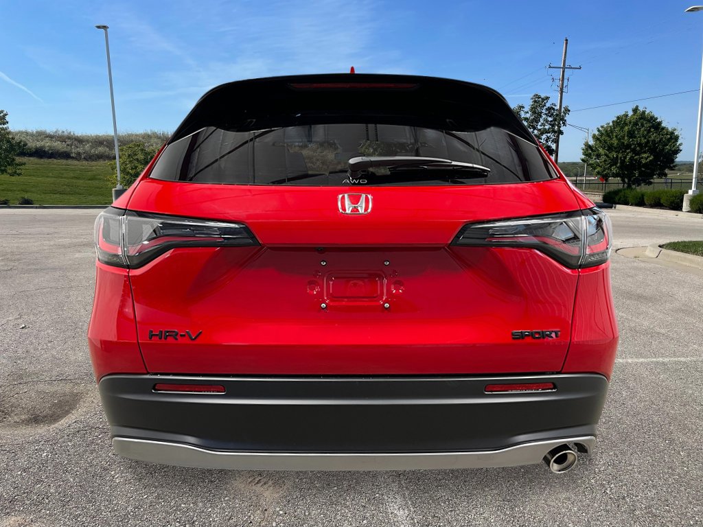 New 2027 Honda HR-V Sport image 5