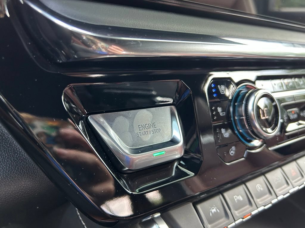 Used 2025 GMC Sierra 1500 Denali Ultimate AWD/4WD image 38