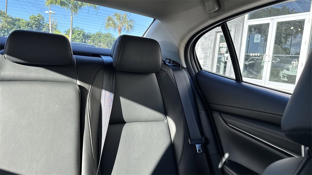 Used 2023 MAZDA MAZDA3 s image 20