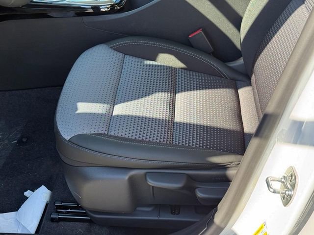 Used 2025 Chevrolet Trax LT w/ Driver Confidence Package image 18