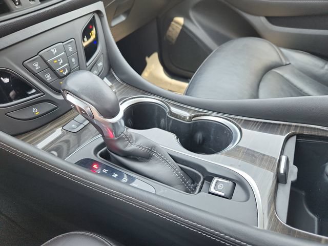Used 2020 Buick Envision Essence FWD image 29