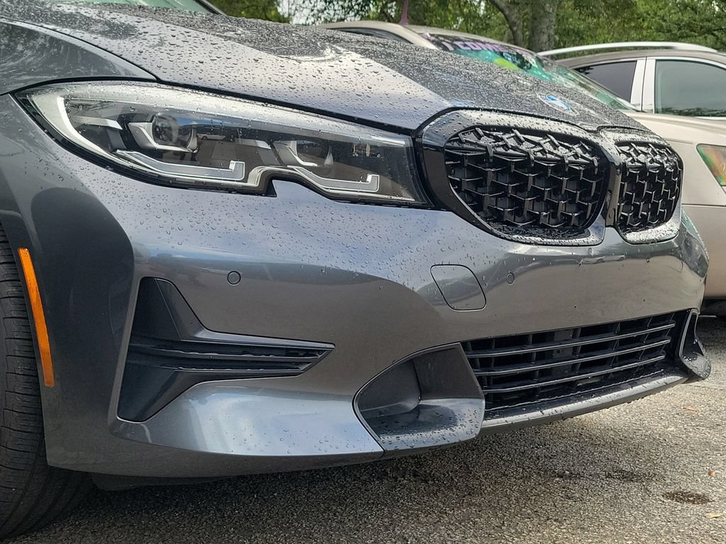Used 2019 BMW 330i xDrive Sedan w/ Convenience Package AWD/4WD image 6