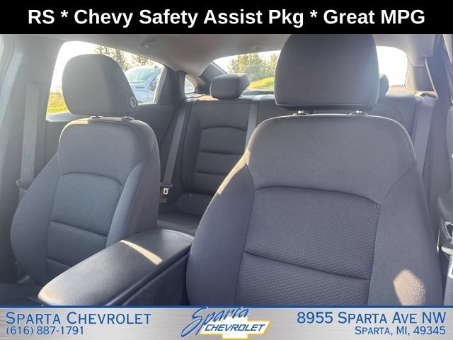 Used 2025 Chevrolet Malibu RS FWD image 11