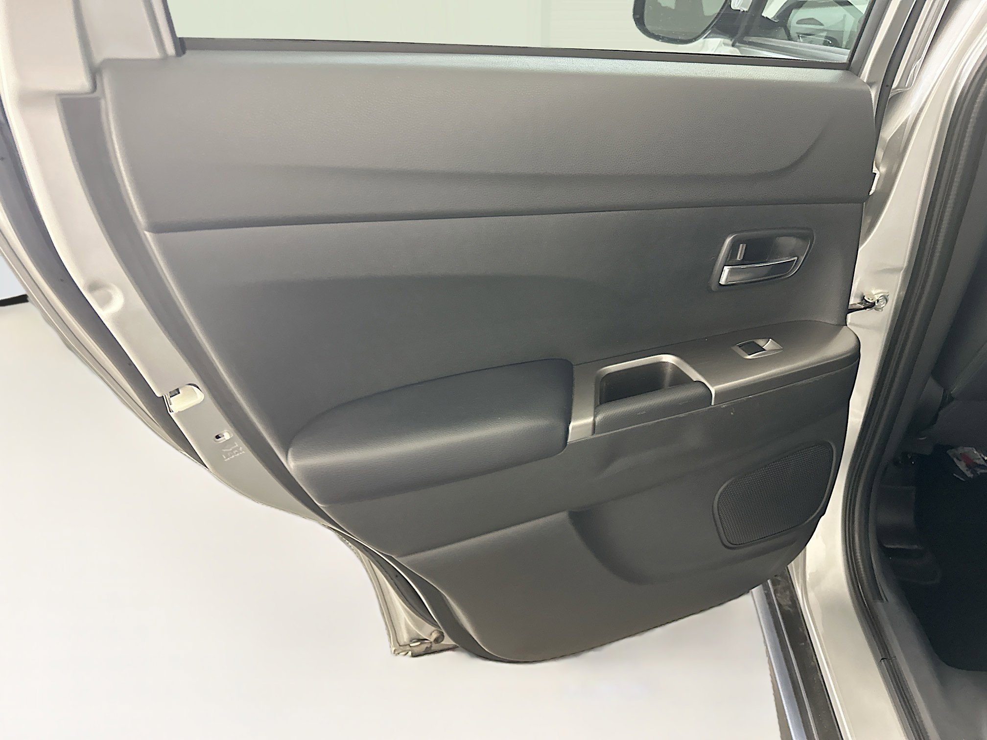 Used 2024 Mitsubishi Outlander Sport SE image 26