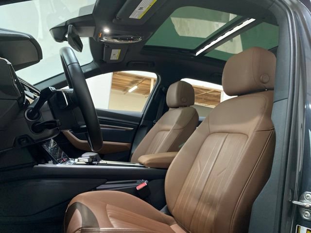 Used 2024 Audi Q8 e-tron Premium Plus w/ Premium Plus Package AWD/4WD image 29