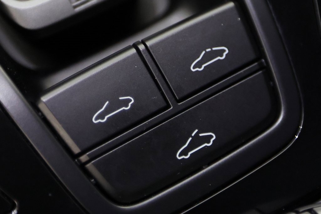 Used 2020 Porsche 911 Carrera image 27