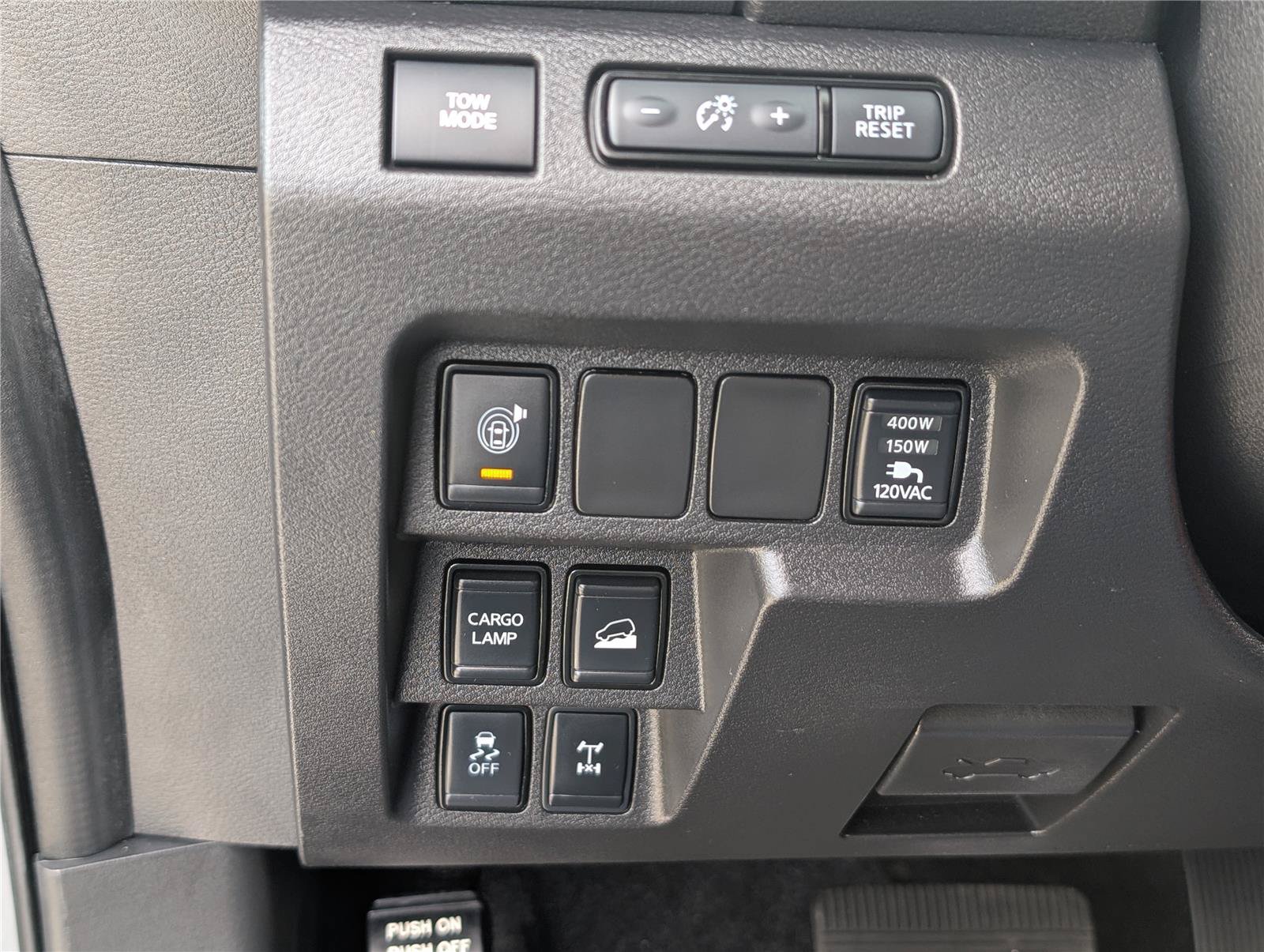 Used 2023 Nissan Frontier PRO-4X w/ Pro-4X Premium Package AWD/4WD image 25