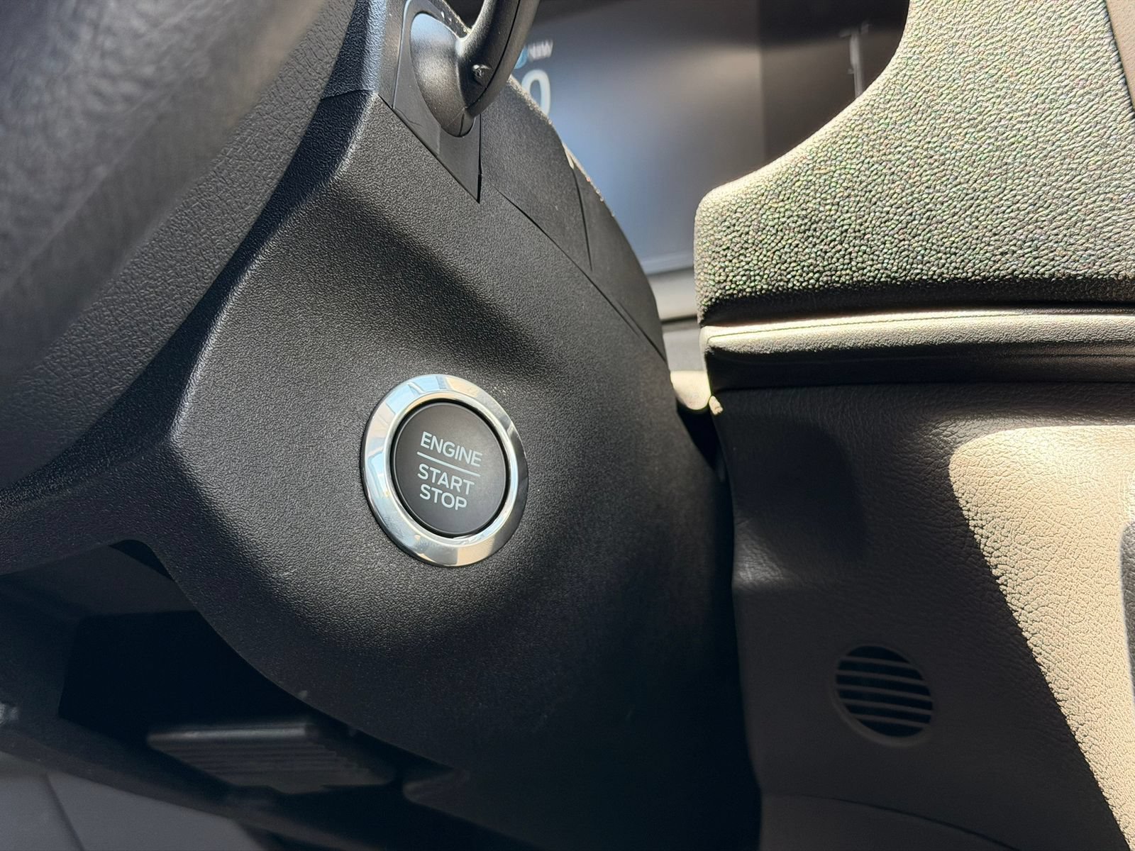 New 2026 Ford Transit 150 Low Roof RWD image 30