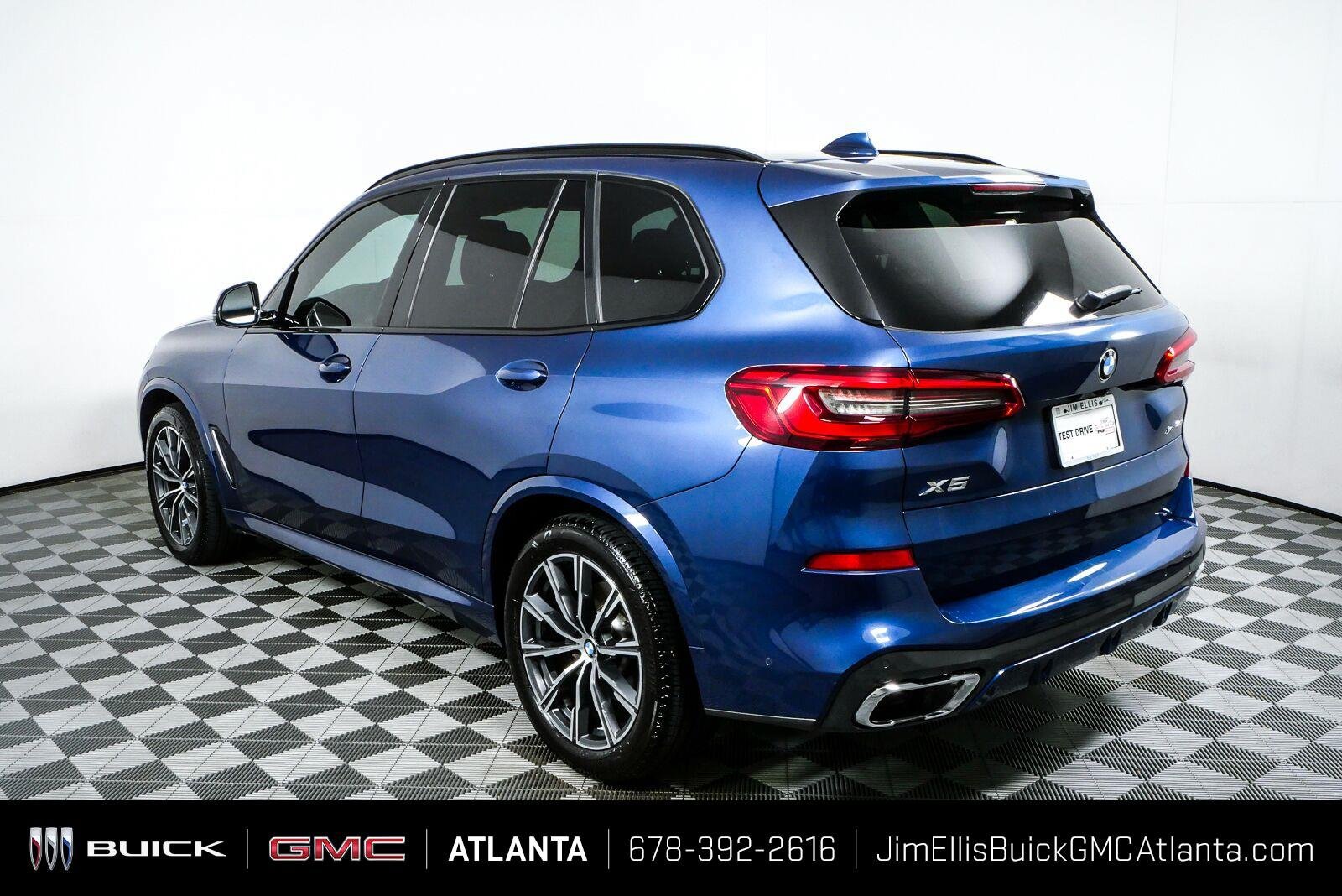 Used 2019 BMW X5 xDrive40i w/ M Sport Package AWD/4WD image 29