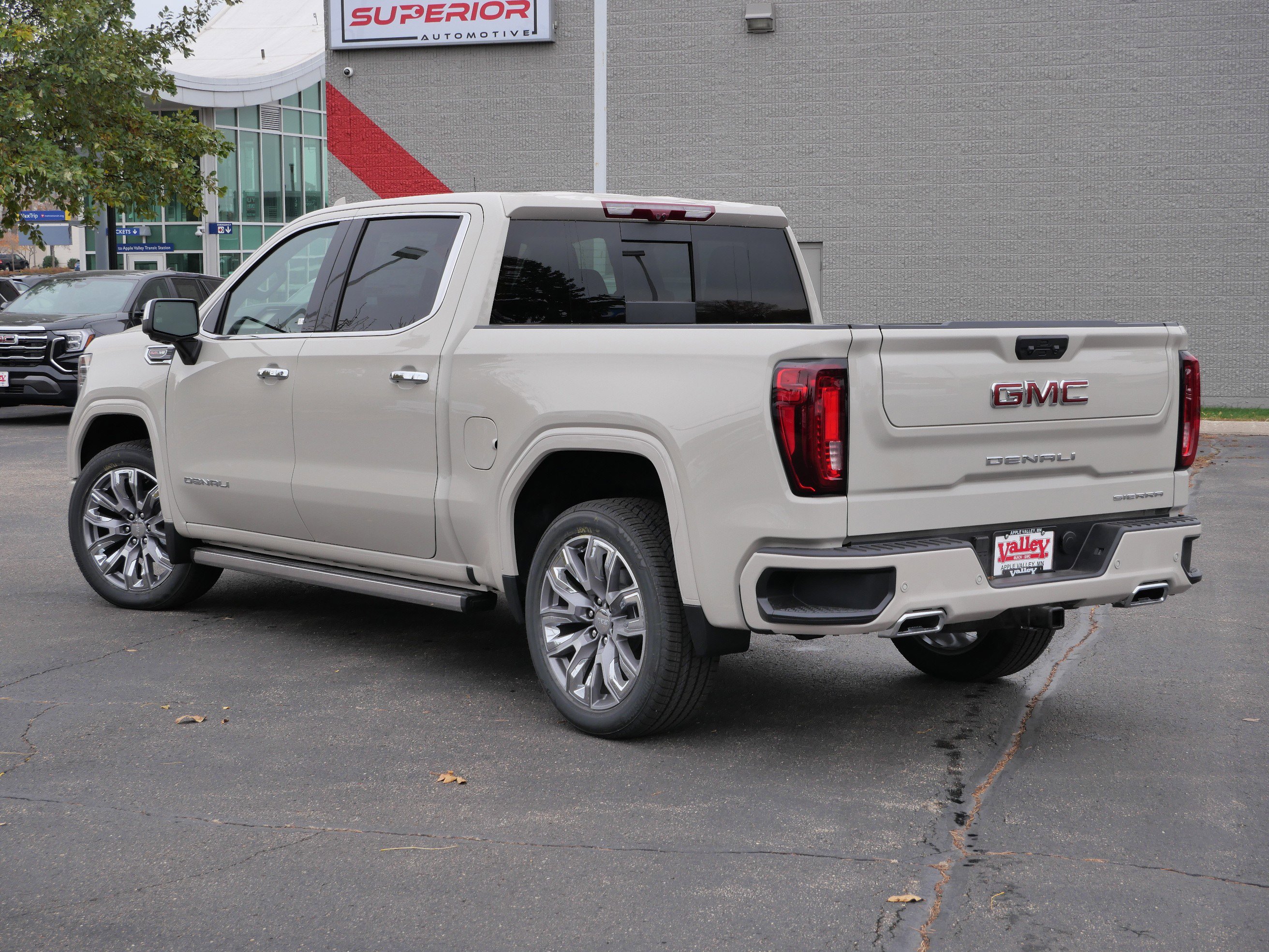 New 2026 GMC Sierra 1500 Denali w/ Denali Reserve Package image 2