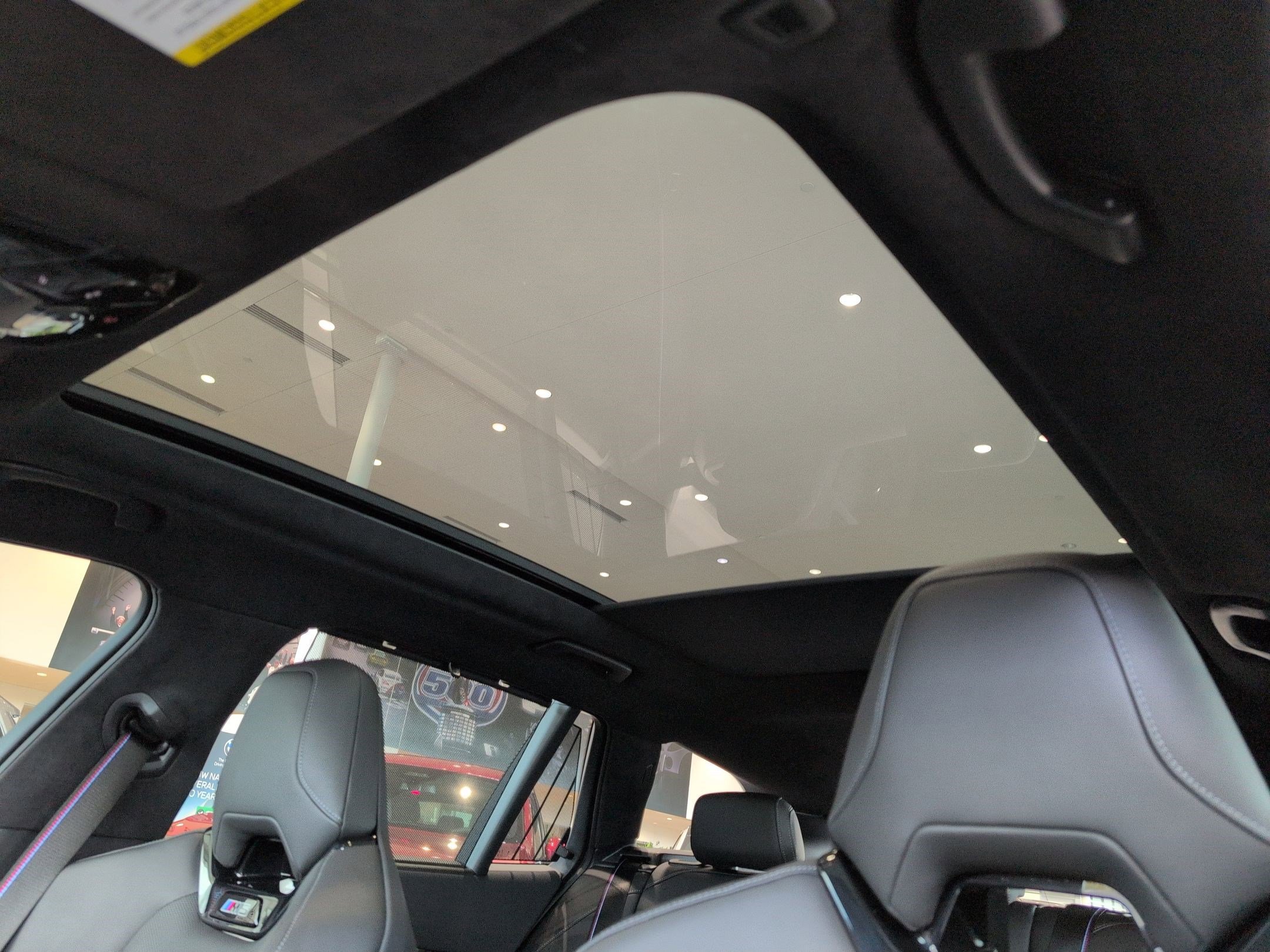 Used 2025 BMW M5 Touring w/ Executive Package image 28