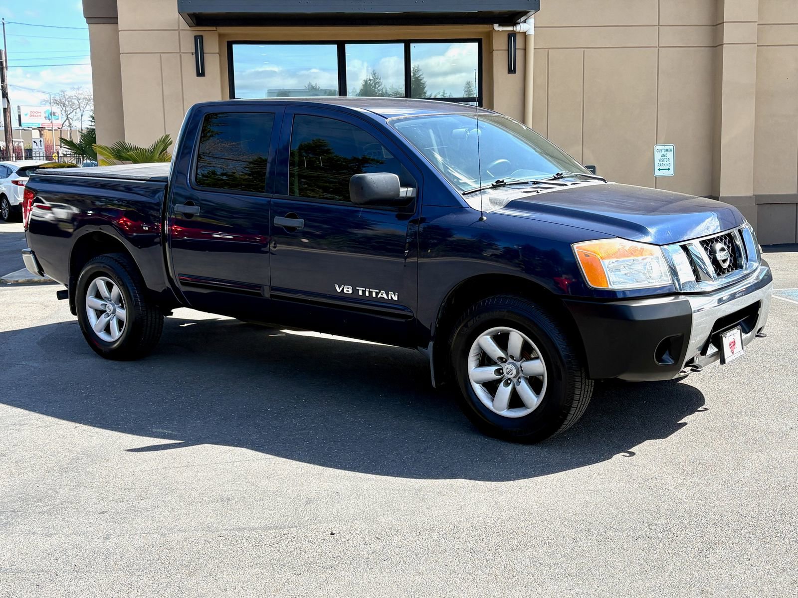Used 2010 Nissan Titan SE