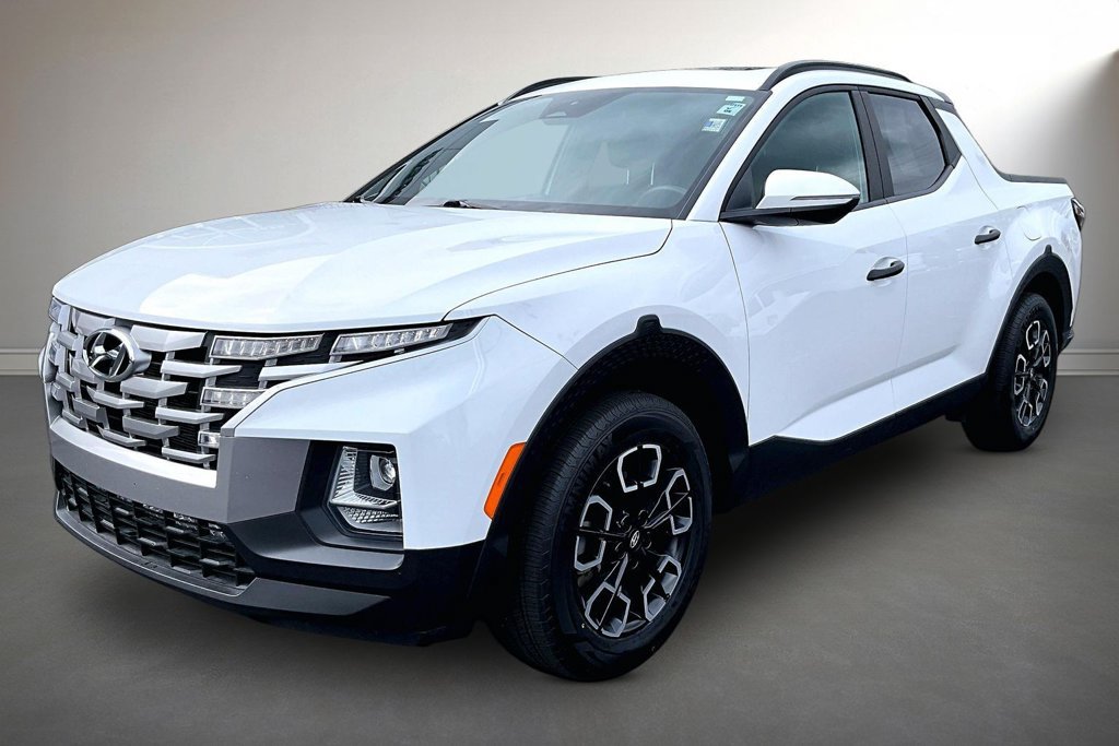 Used 2022 Hyundai Santa Cruz SEL w/ Activity Package AWD/4WD image 3