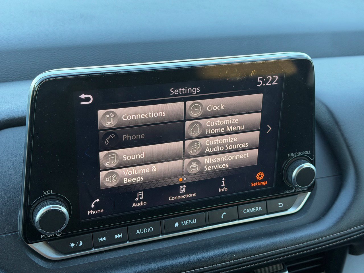 Certified 2024 Nissan Rogue SV FWD image 23