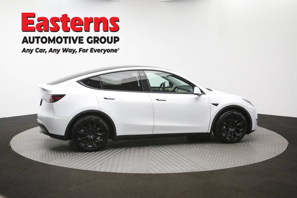 Used 2022 Tesla Model Y Long Range AWD/4WD image 37