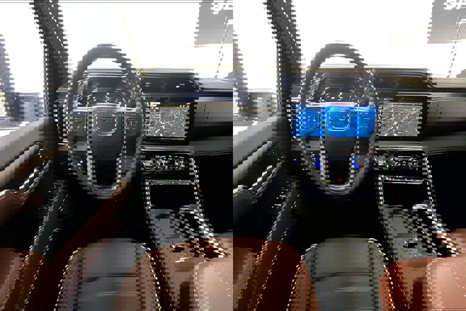 Used 2026 GMC Sierra 2500 Denali Ultimate AWD/4WD image 6