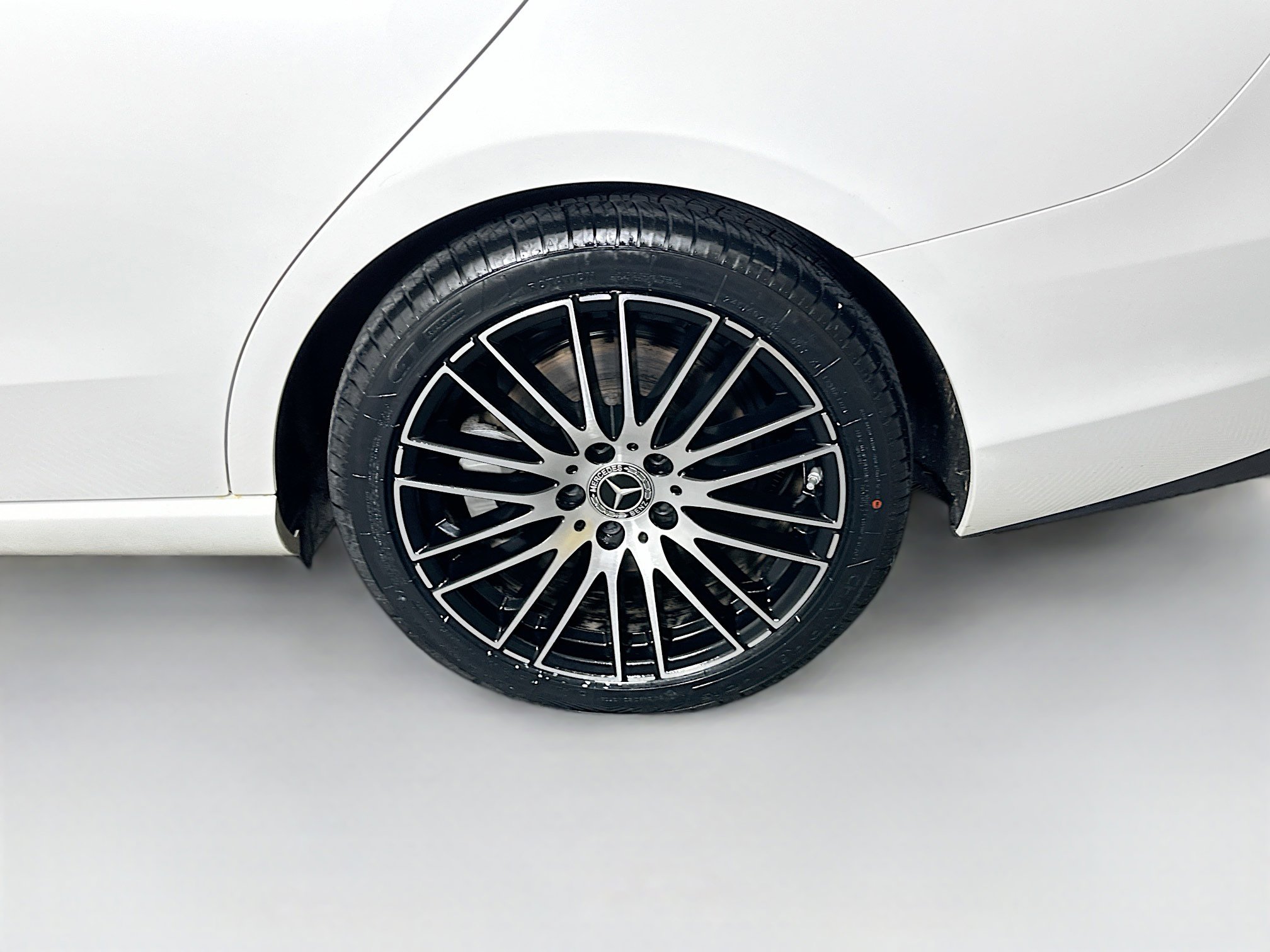 Used 2024 Mercedes-Benz C 300 4MATIC Sedan image 11