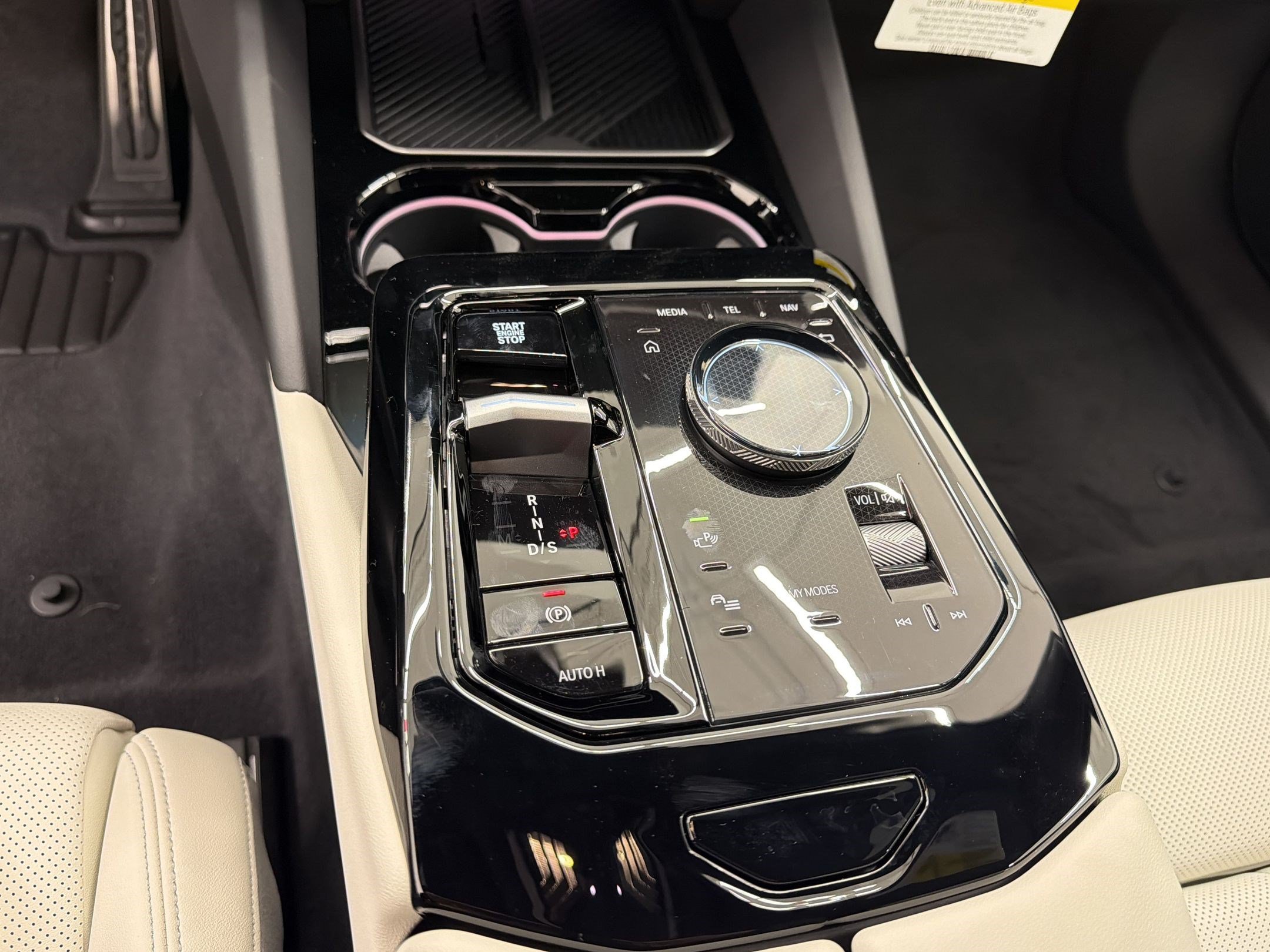 New 2026 BMW 530i w/ M Sport Package RWD image 17