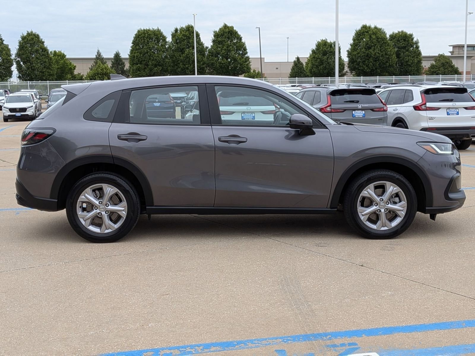 Certified 2023 Honda HR-V LX image 6