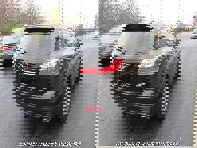 Used 2012 MAZDA CX-9 Touring w/ Moonroof & Bose Audio Pkg AWD/4WD image 6