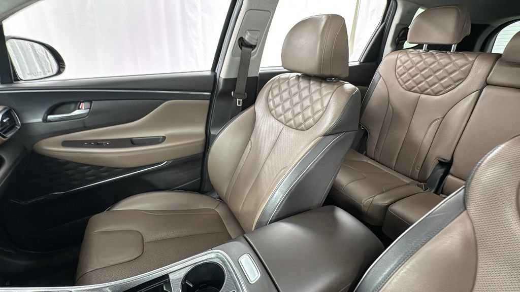 Used 2023 Hyundai Santa Fe Limited image 13