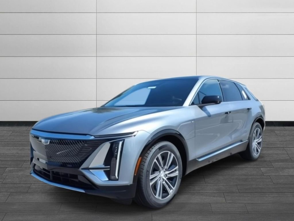 New 2025 Cadillac Lyriq Luxury image 1