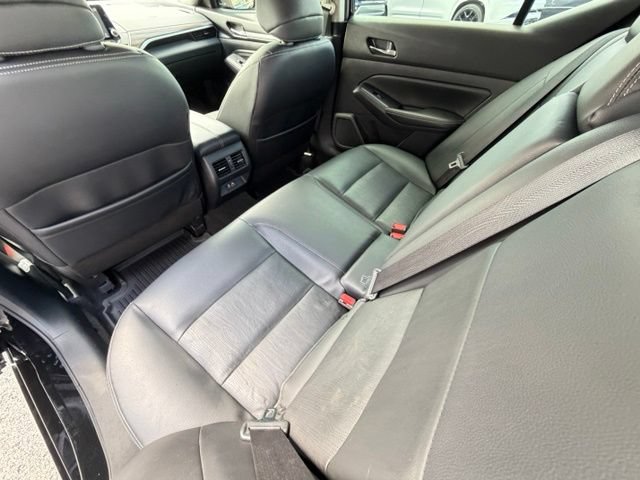 Used 2019 Nissan Altima 2.5 Platinum AWD/4WD image 4