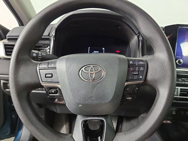 Used 2025 Toyota Camry LE FWD image 21