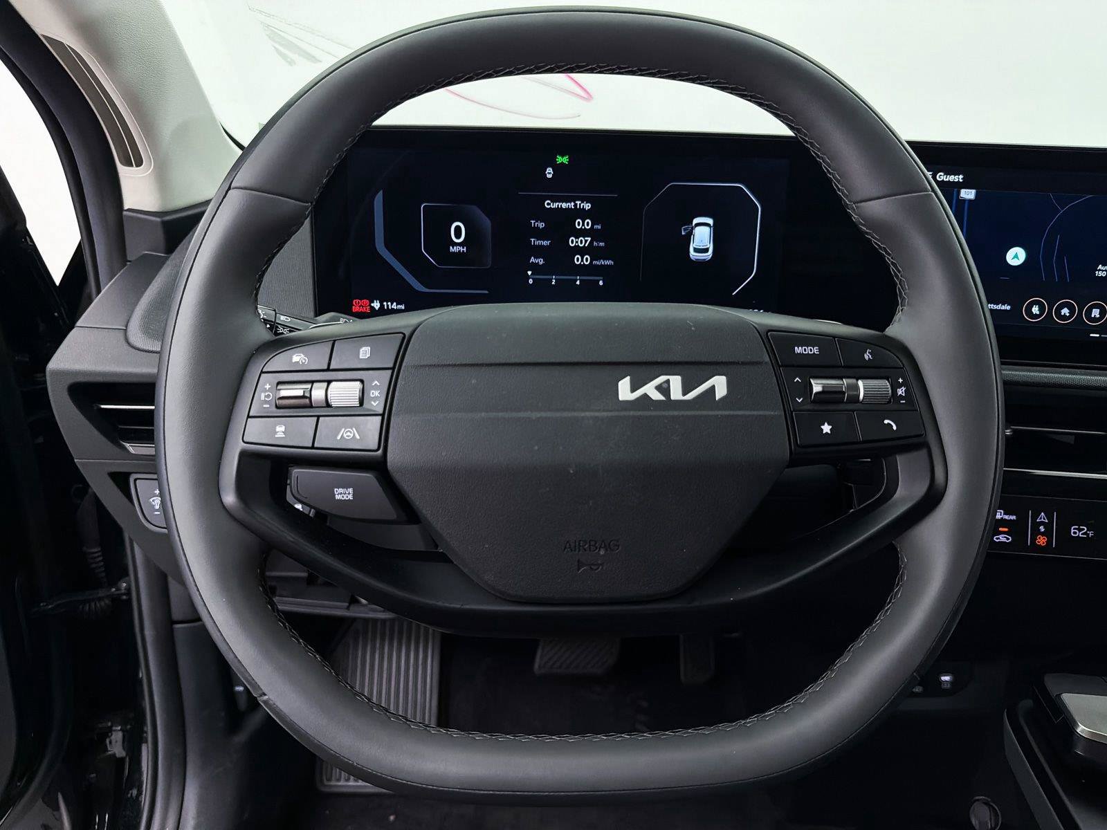 Used 2025 Kia EV6 Light w/ Light LR Technology Package RWD image 3