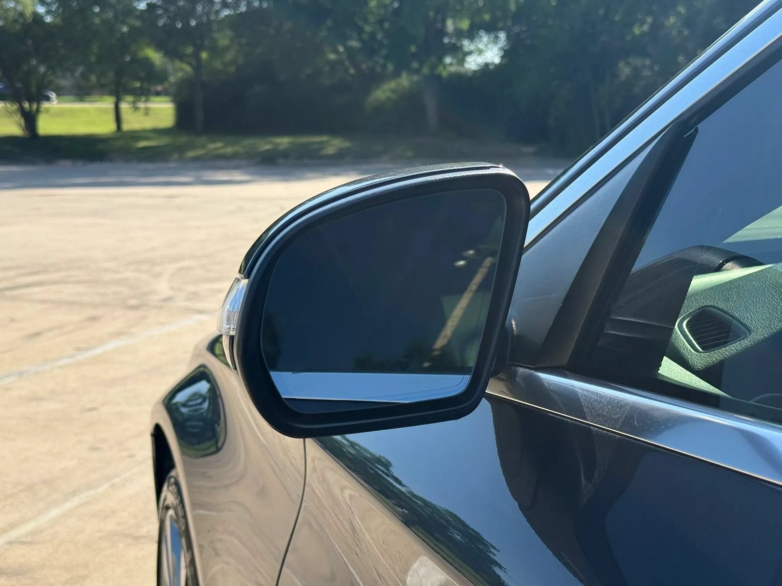 Used 2015 Mercedes-Benz C 300 4MATIC Sedan image 12