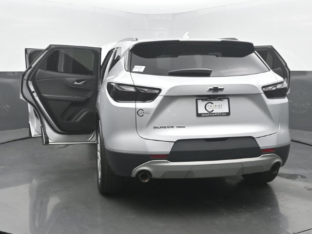 Used 2020 Chevrolet Blazer LT w/ Sound & Technology Package AWD/4WD image 52