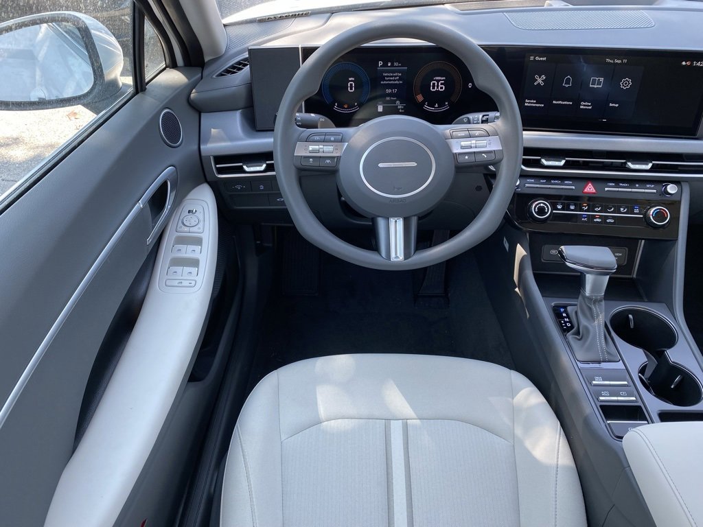 New 2025 Hyundai Sonata SE image 27