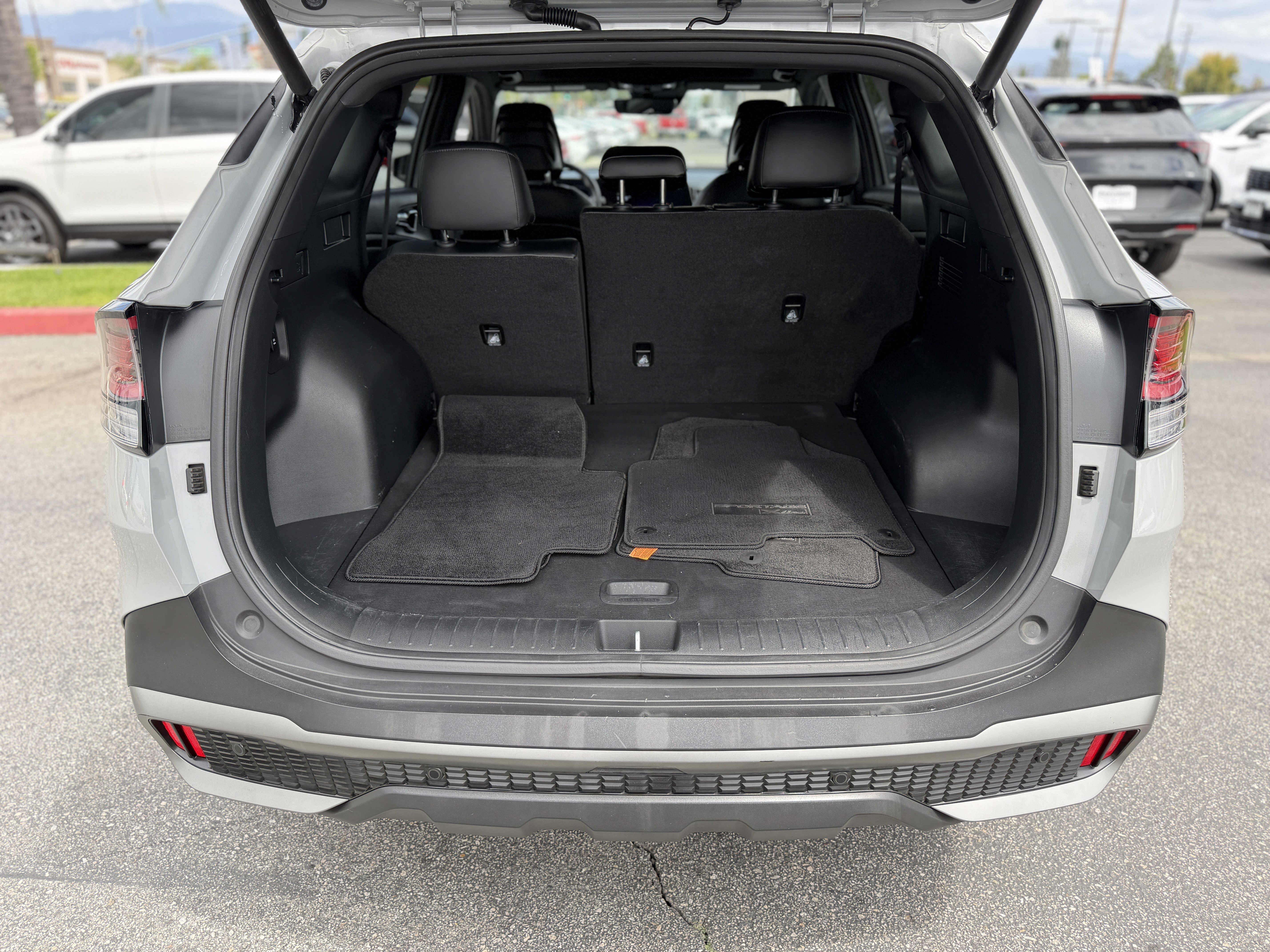 Certified 2024 Kia Sportage X-Line w/ X-Line Premium Package AWD/4WD image 10