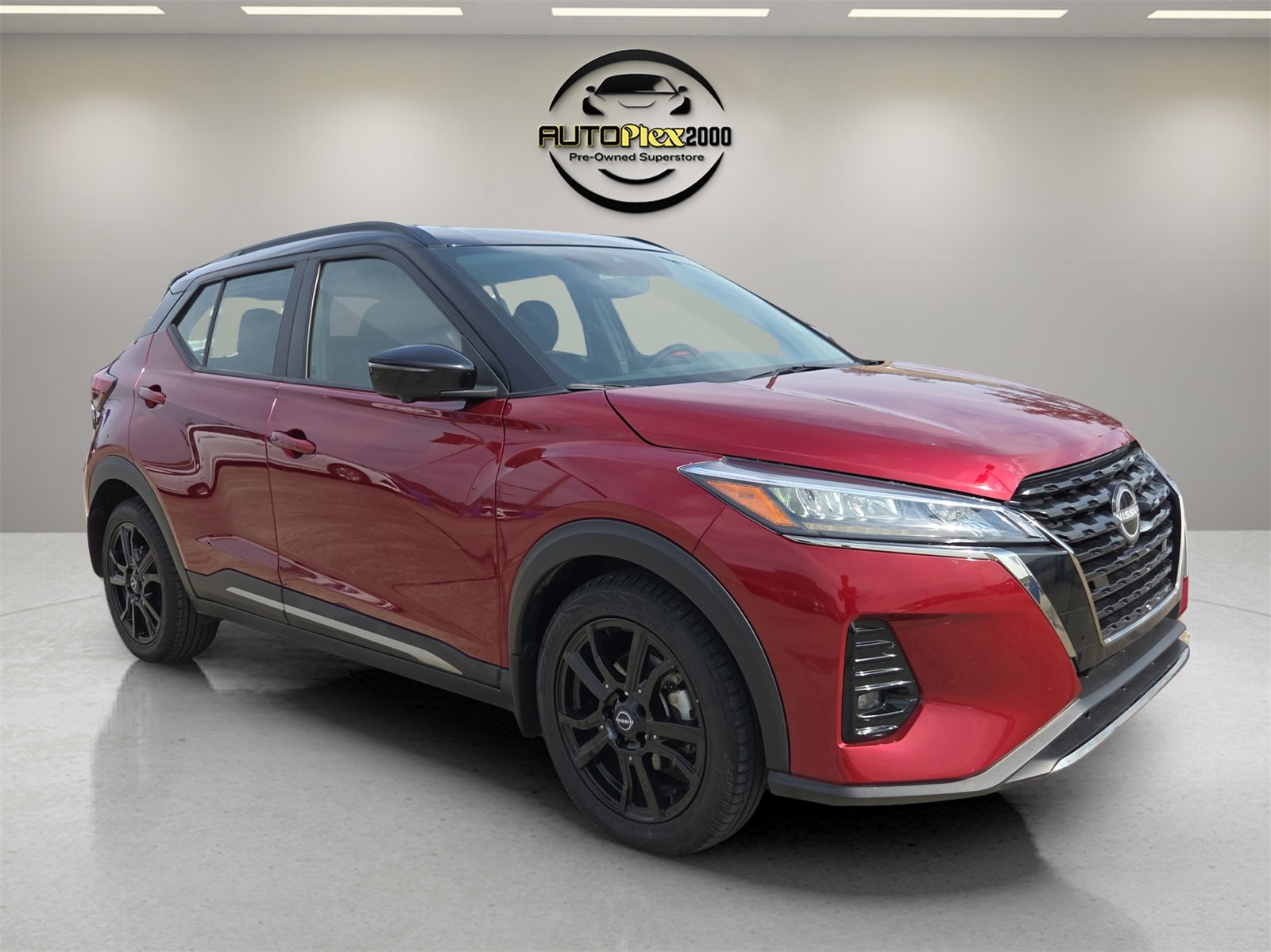 Used 2023 Nissan Kicks SR w/ Interior Electronics Package