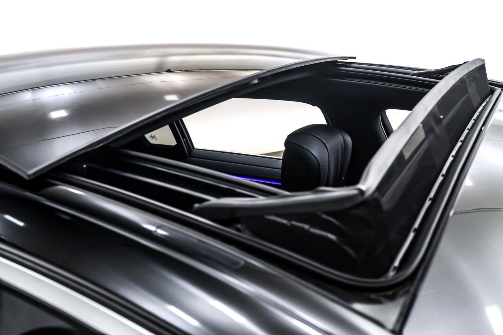 Certified 2023 Mercedes-Benz S 500 S 500 4MATIC Sedan image 24